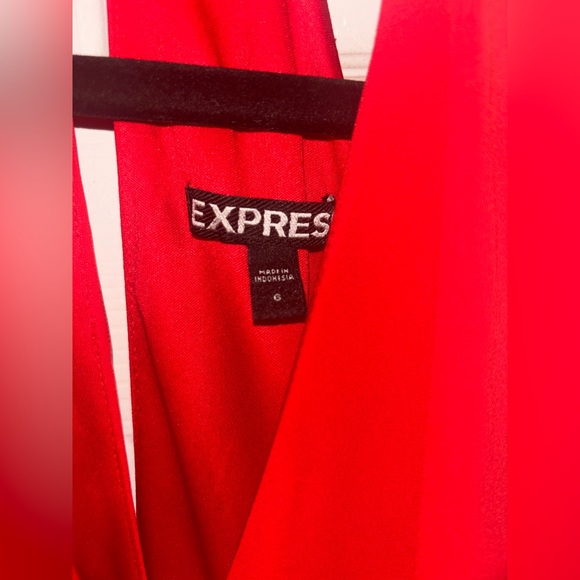 Express romper ✨ - Picture 3 of 5